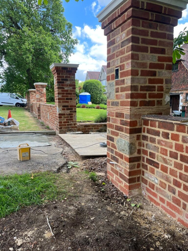 6 Camlet way En4 Olh