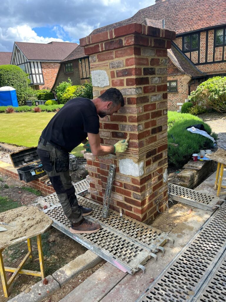 6 Camlet way En4 Olh