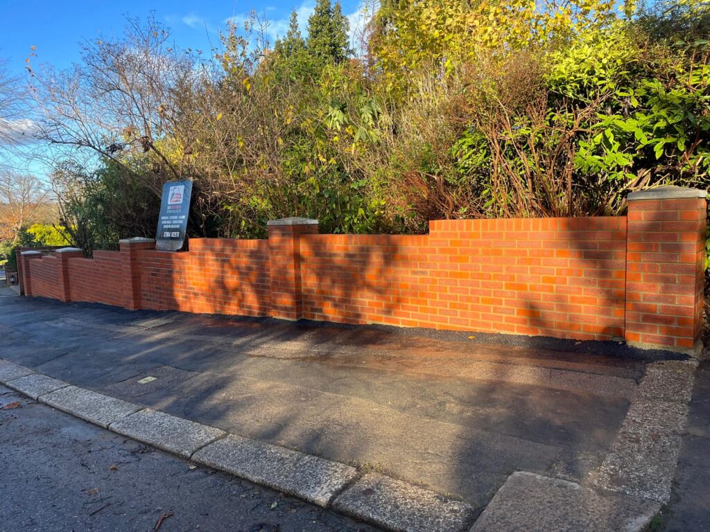 Garden Wall Crescent W Barnet