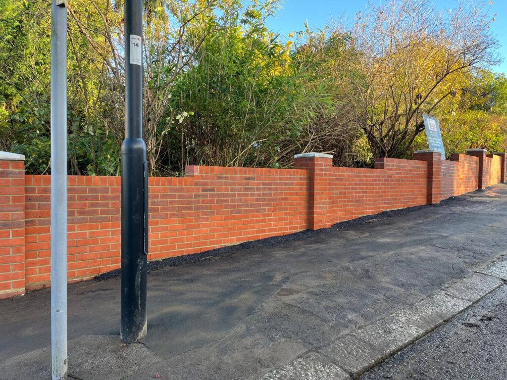 Garden Wall Crescent W Barnet