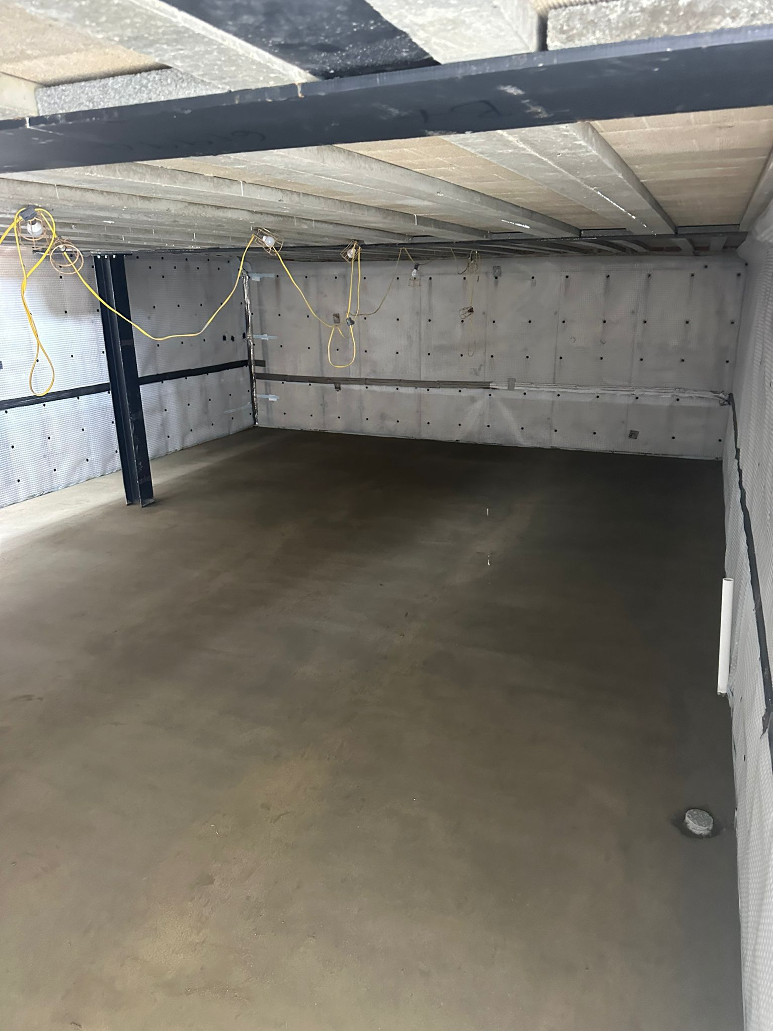 Garden wall Hoddeson